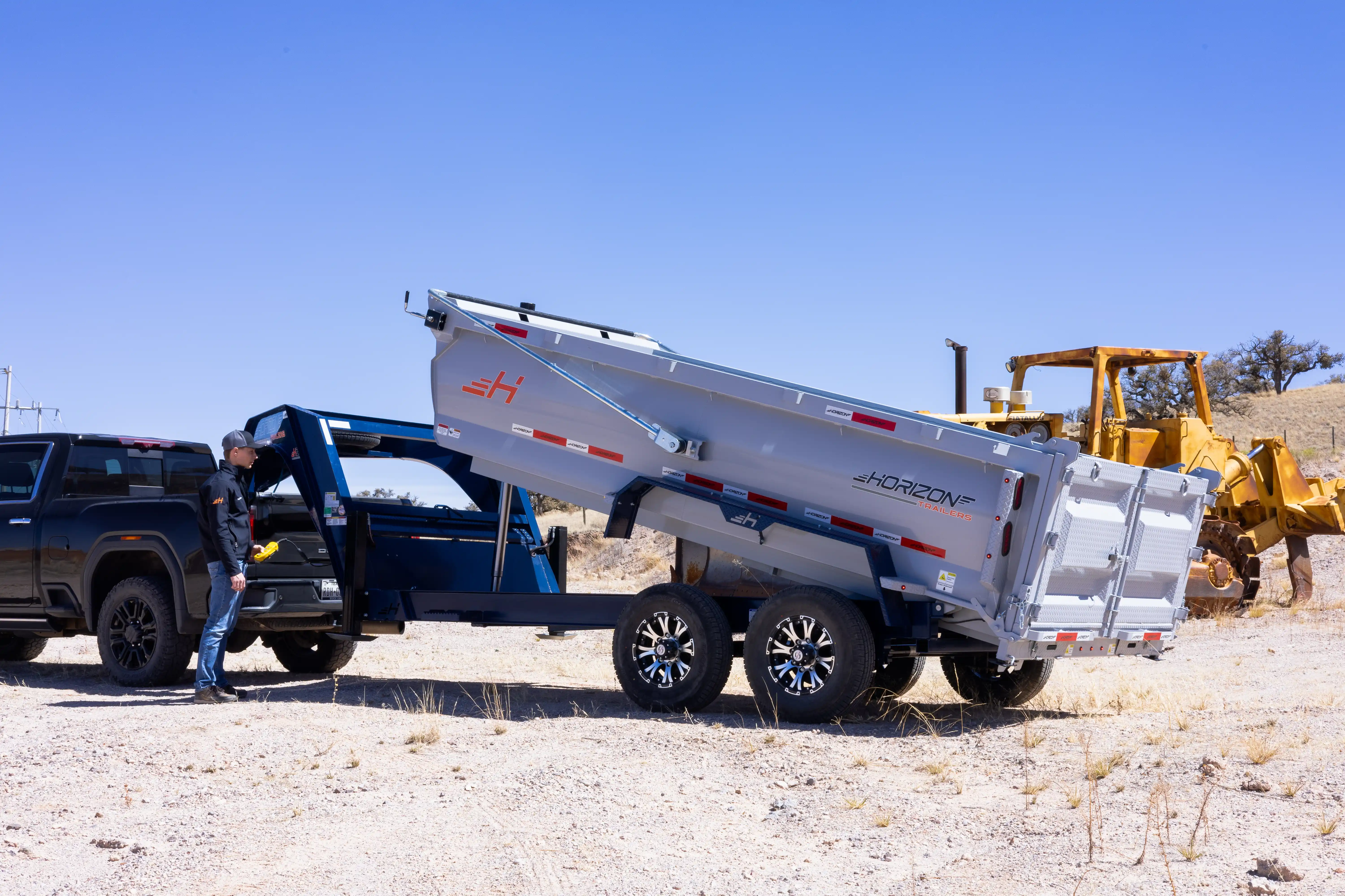 horizon trailers img